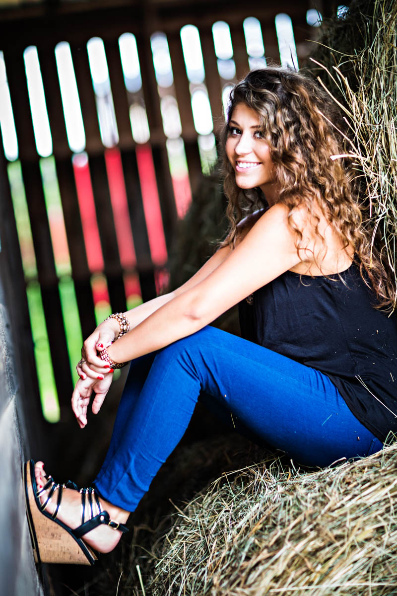 Angela's Senior Portrait-184.jpg