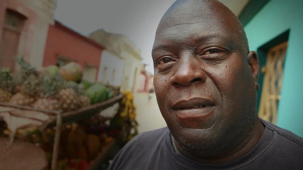 POPPA CUBANO / documentary / 3 minutes