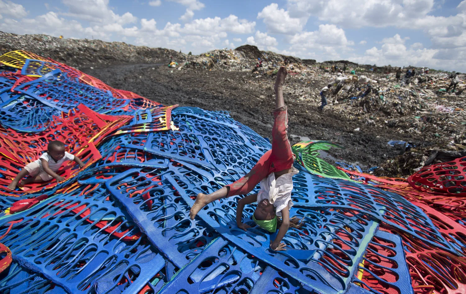 Kenya Pope Pollution