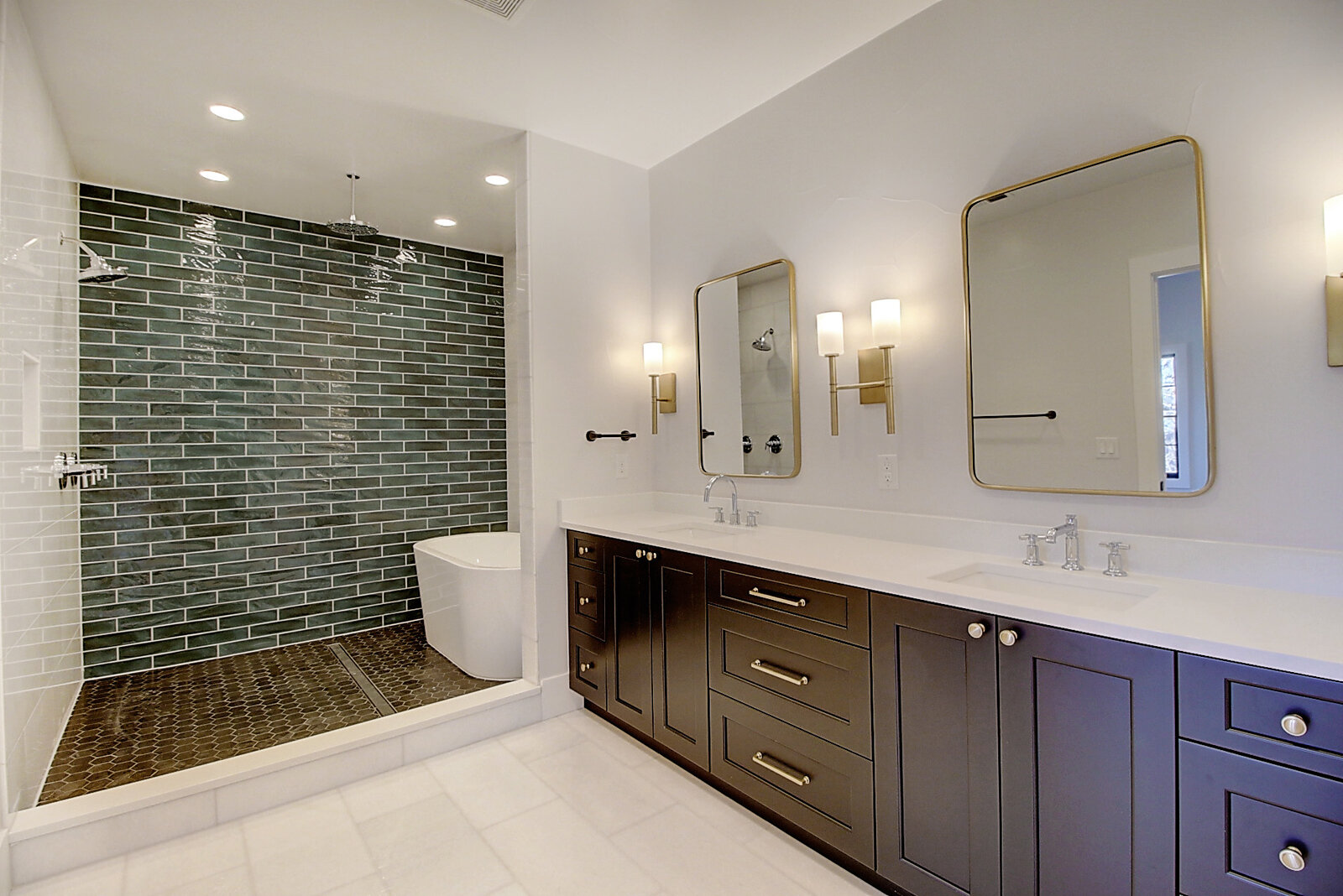 master bath 1.jpg