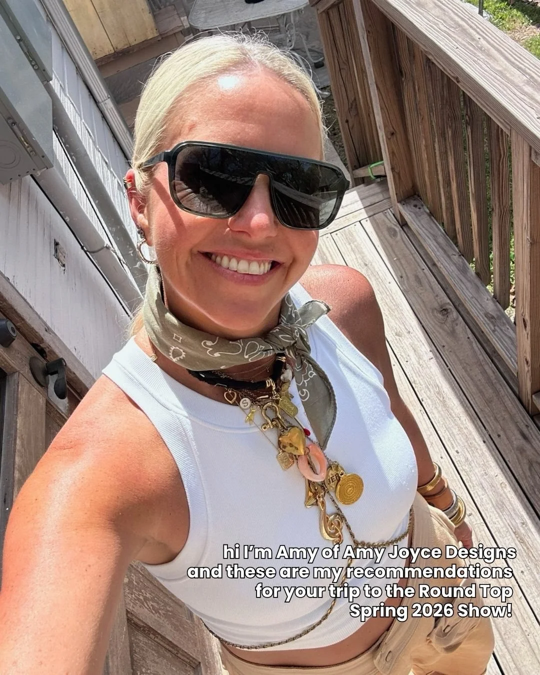 Round Top is more than one field of tents &mdash; it&rsquo;s an experience.

We love:
&ndash; Zapp Hall for curated antiques
&ndash; The Compound for high-end vintage
&ndash; Blue Hills for a mix of everything
&ndash; Small roadside tents (sometimes 