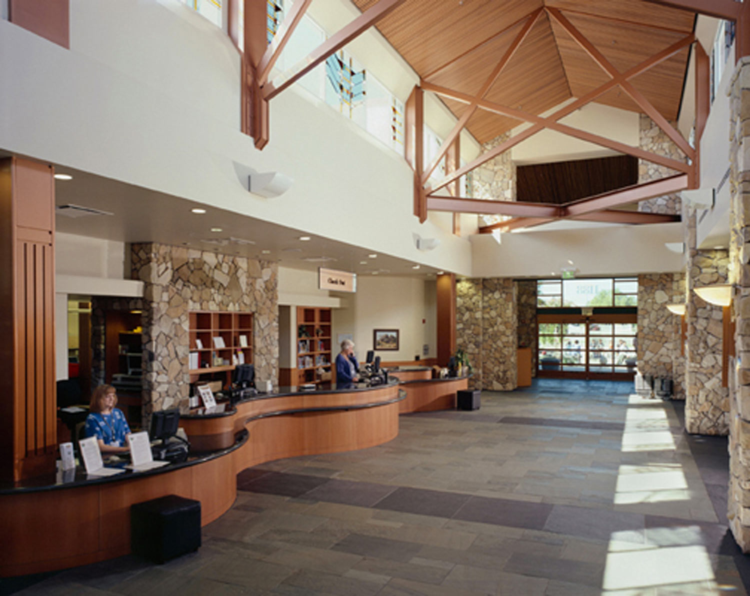 Main-Lobby-Entrancelr.jpg