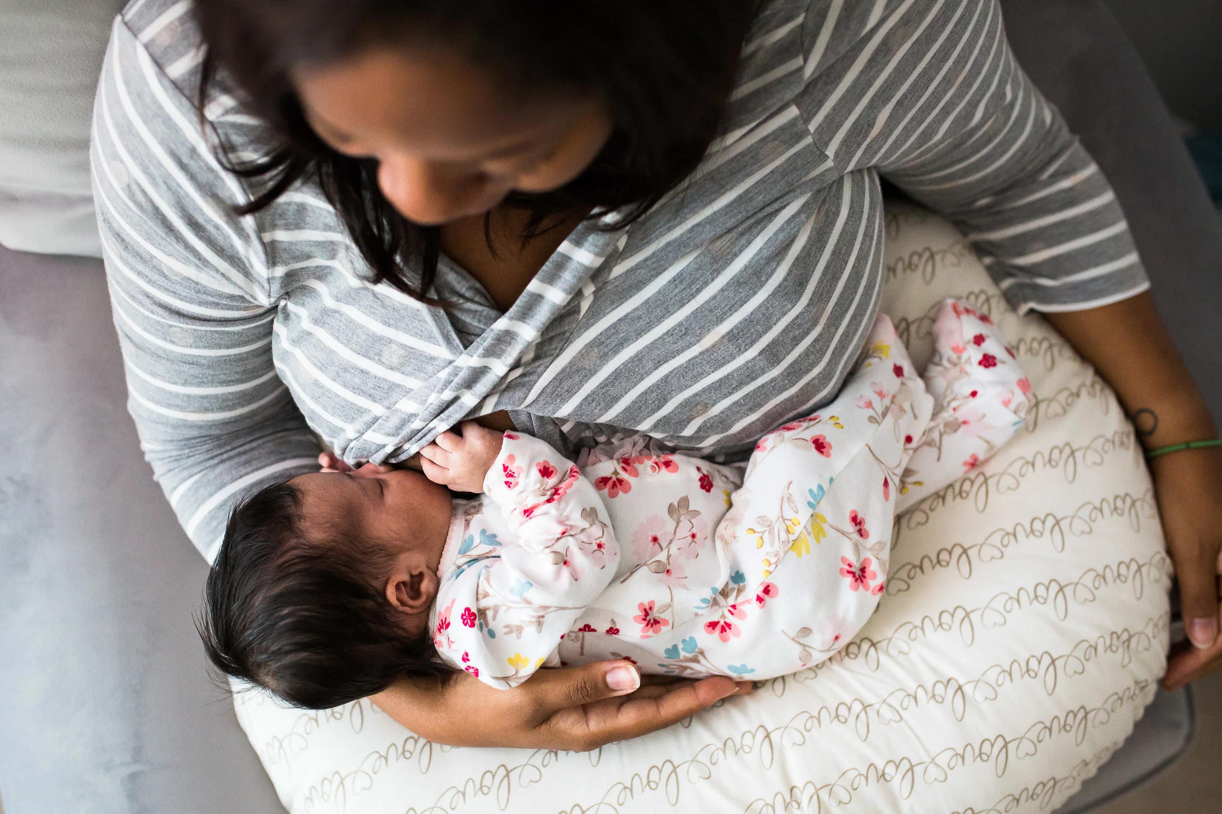 "Please, don't hold my baby." | A message for mothers of newborns