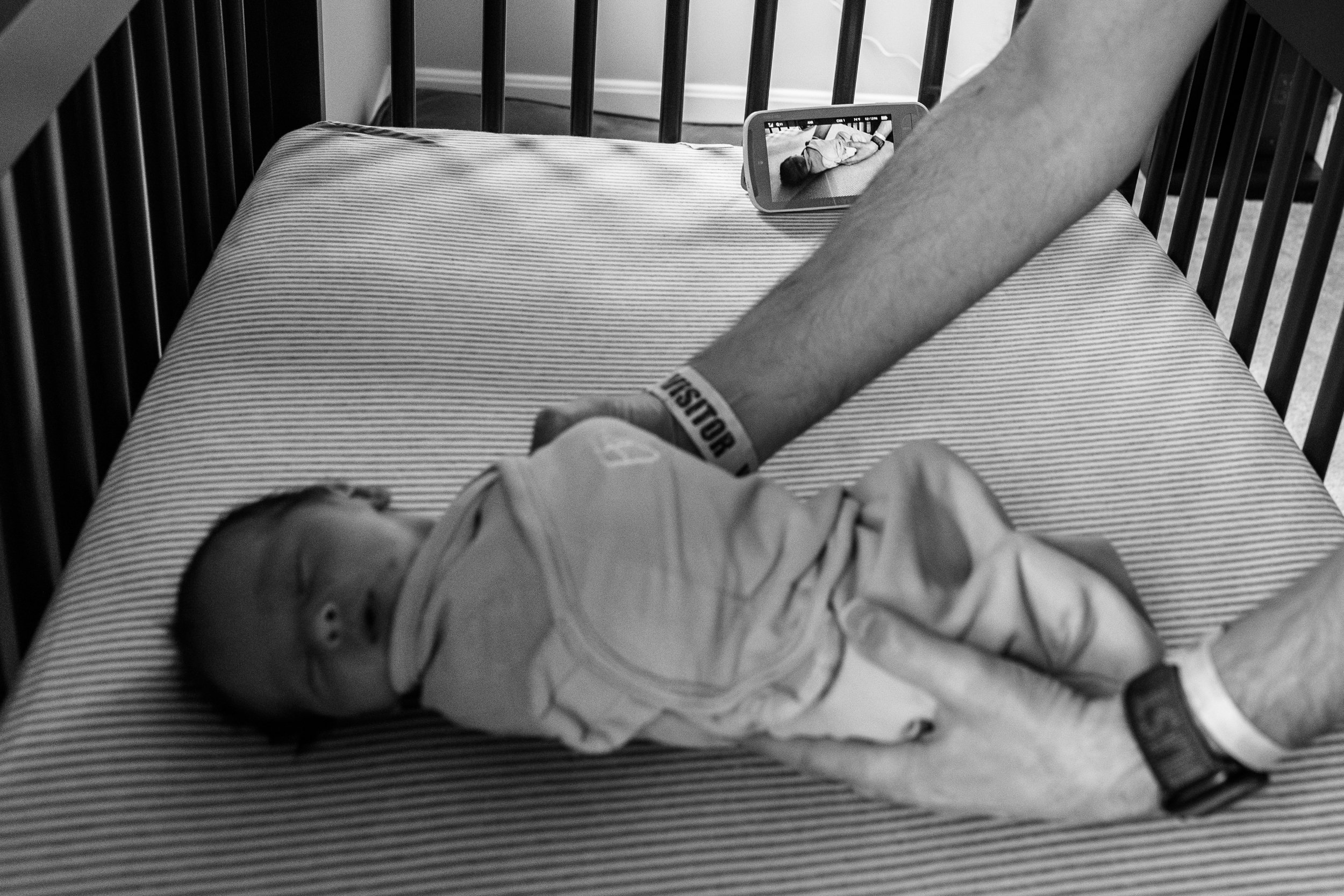 newborn-photographer-pennsylvania-unique-27.jpg