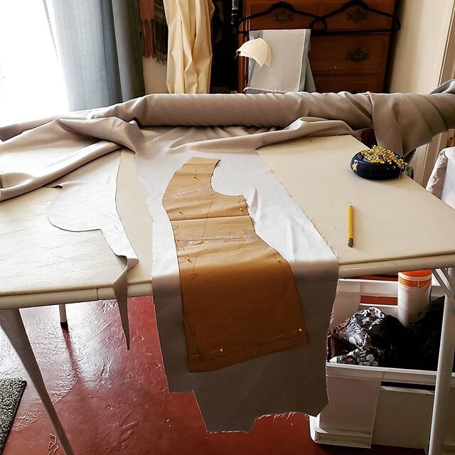 I think this is the real thing I #struggle with at home. I finally started cutting my lining, for which I have adjusted my #pattern for earlier, and I have NO ROOM to cut my projects!! The first thing I'd get for an office is a true cut table. Then n