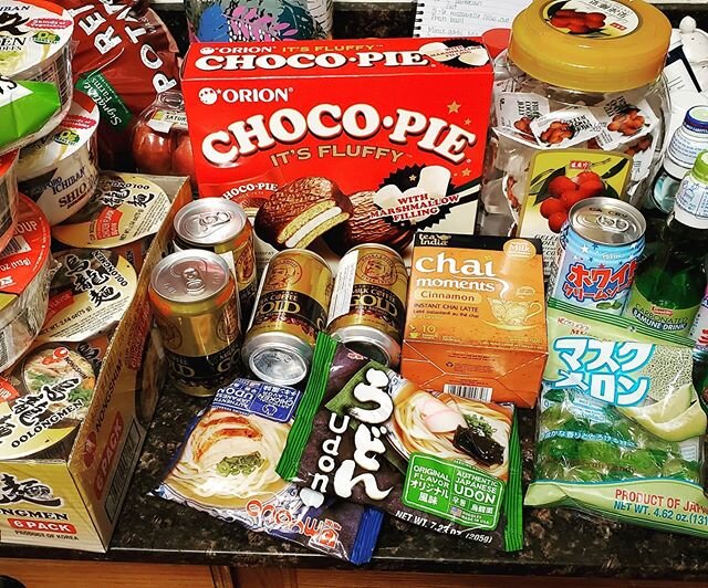 Idk if you guys know this but I LOVE #leelee Asian market and Everytime we go there I get to get all my favorite stuff!! I found the melon drink we used to have in Japan and it just makes me very happy to be able to have it here too. 🥰🥰🥰 #leeleeas