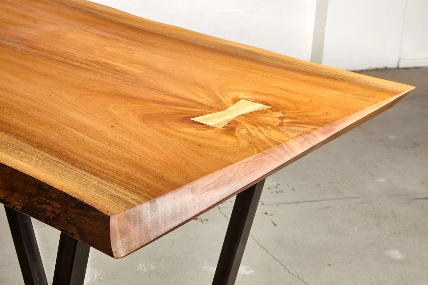 2016-05-25_COLINCHRISTY_Table1946.jpg