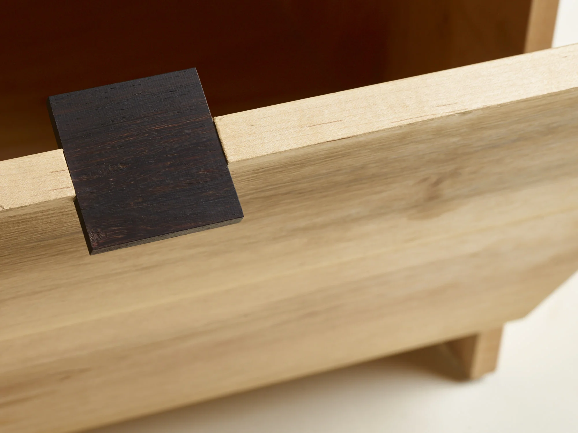 Hiroshige Media Console-HapaInaba Designs-2016_DTL_handle.jpg