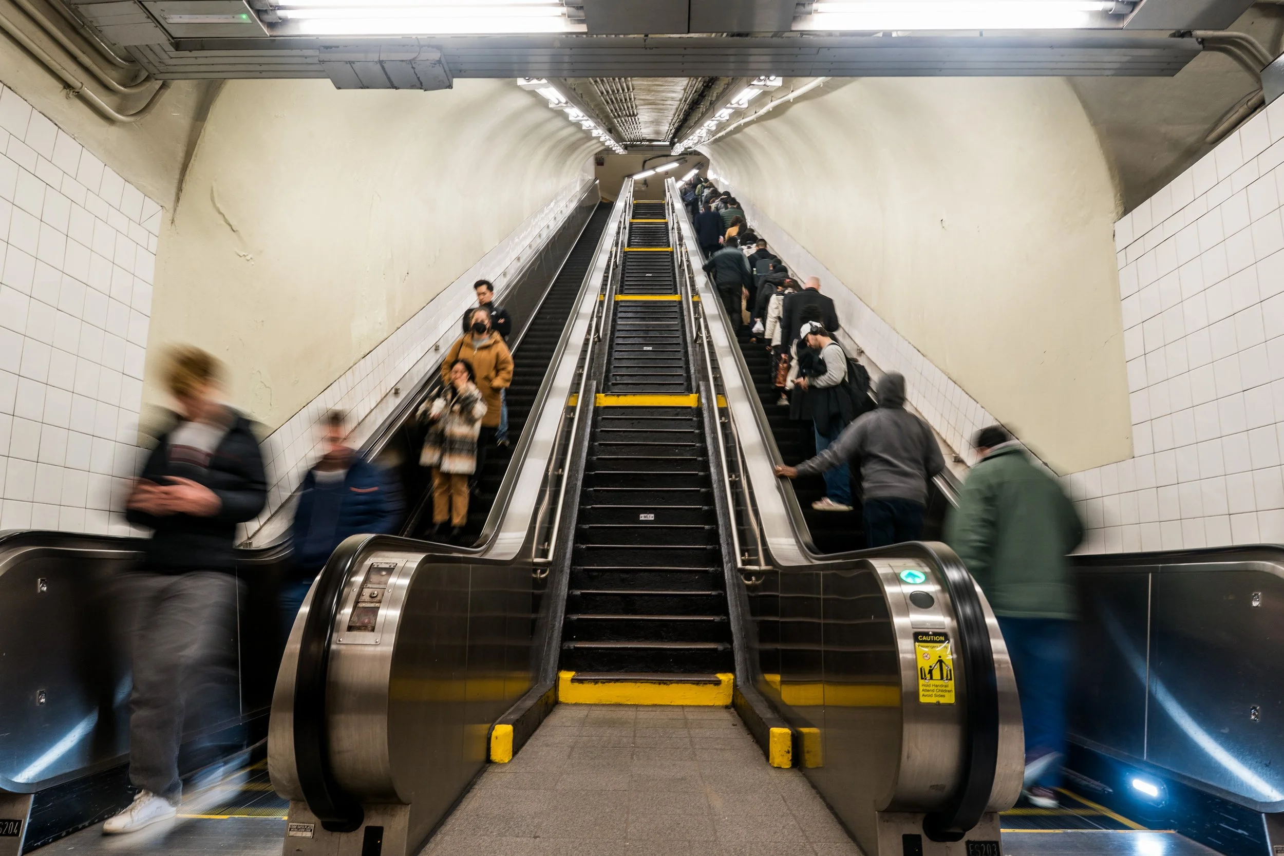 42nd Street Escalators 096.jpg