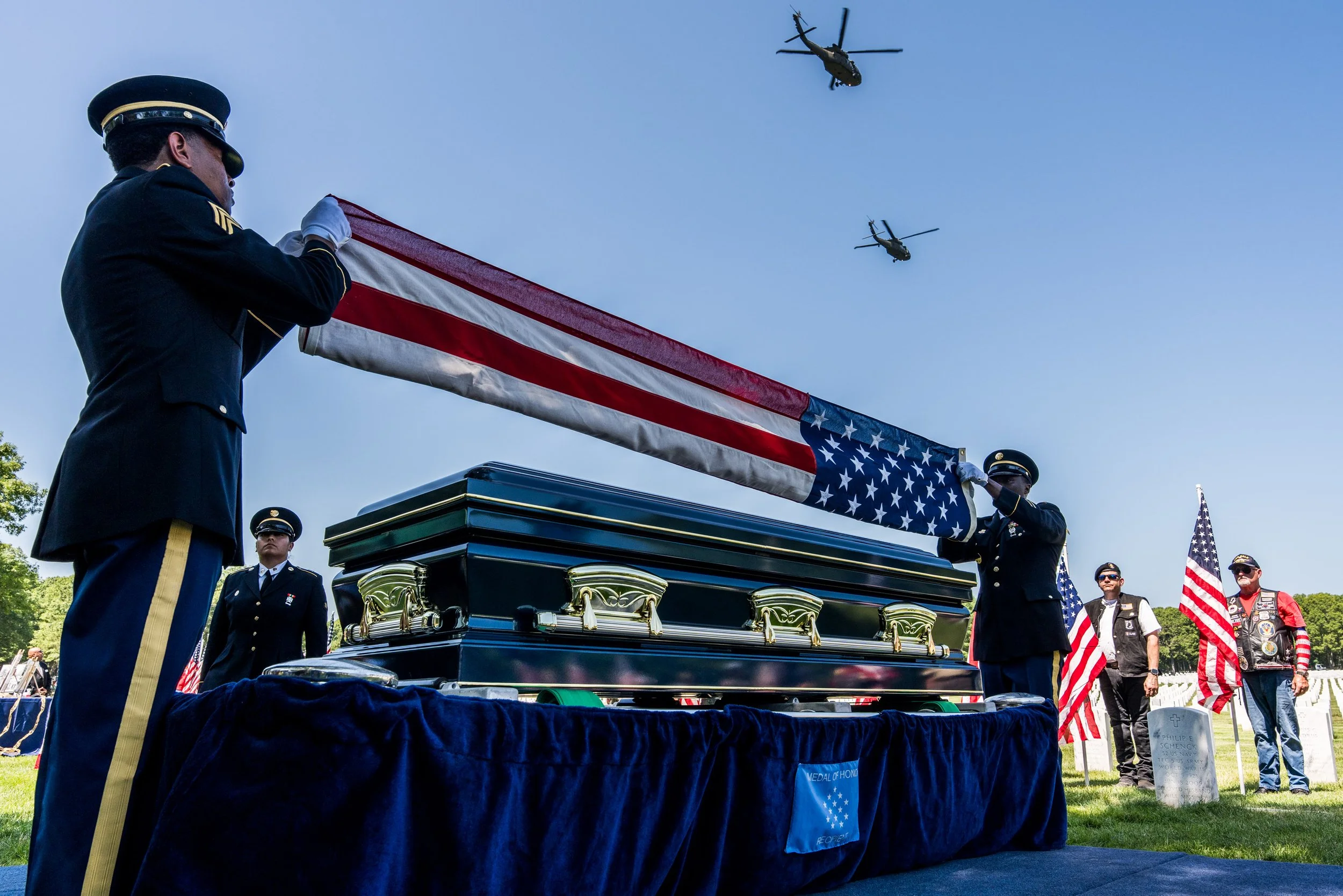 LIBURIAL2607044689.jpg