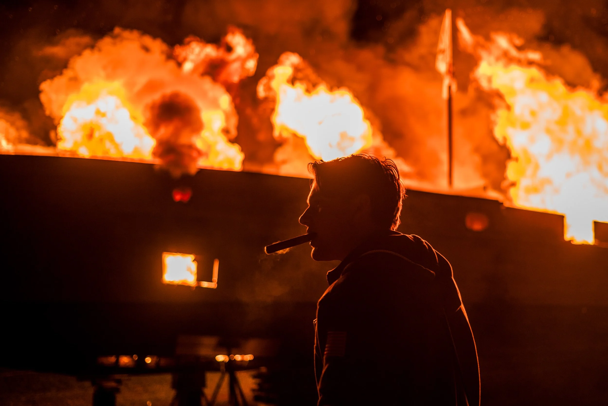 Sayville Boat Burning 6017.jpg