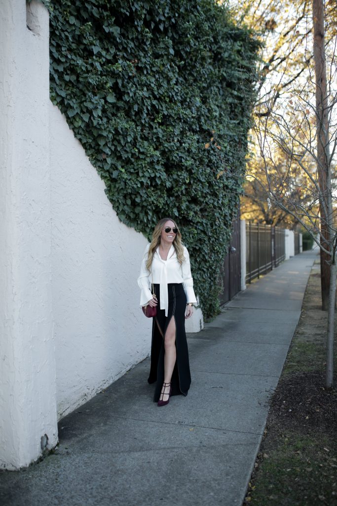 Blogger-Gracefully-Taylored-in-Alexis-Pants-and-Top3-683x1024.jpg