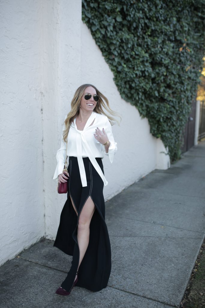 Blogger-Gracefully-Taylored-in-Alexis-Pants-and-Top5-683x1024.jpg