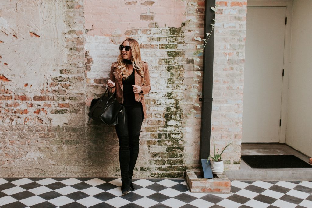 Blogger-Gracefully-Taylored-in-BLANKNYC-Jacket-Express-Top12-1024x683.jpg