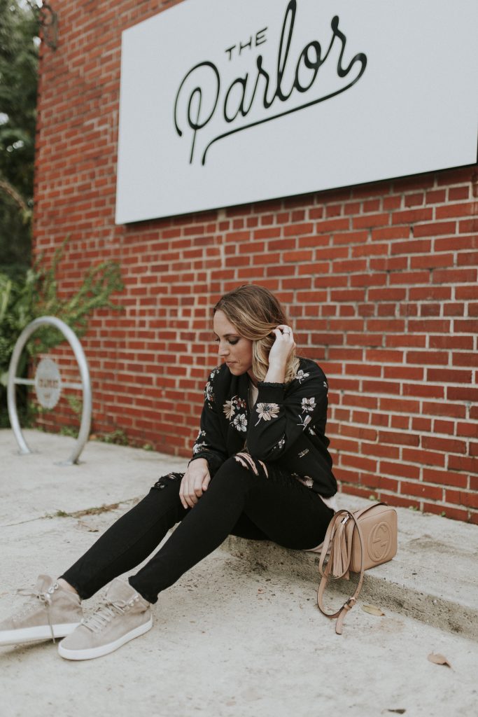 Blogger-Gracefully-Taylored-in-Who-What-Wear-Target-Jacket-and-Rag-and-Bone-High-Tops6-683x1024.jpg