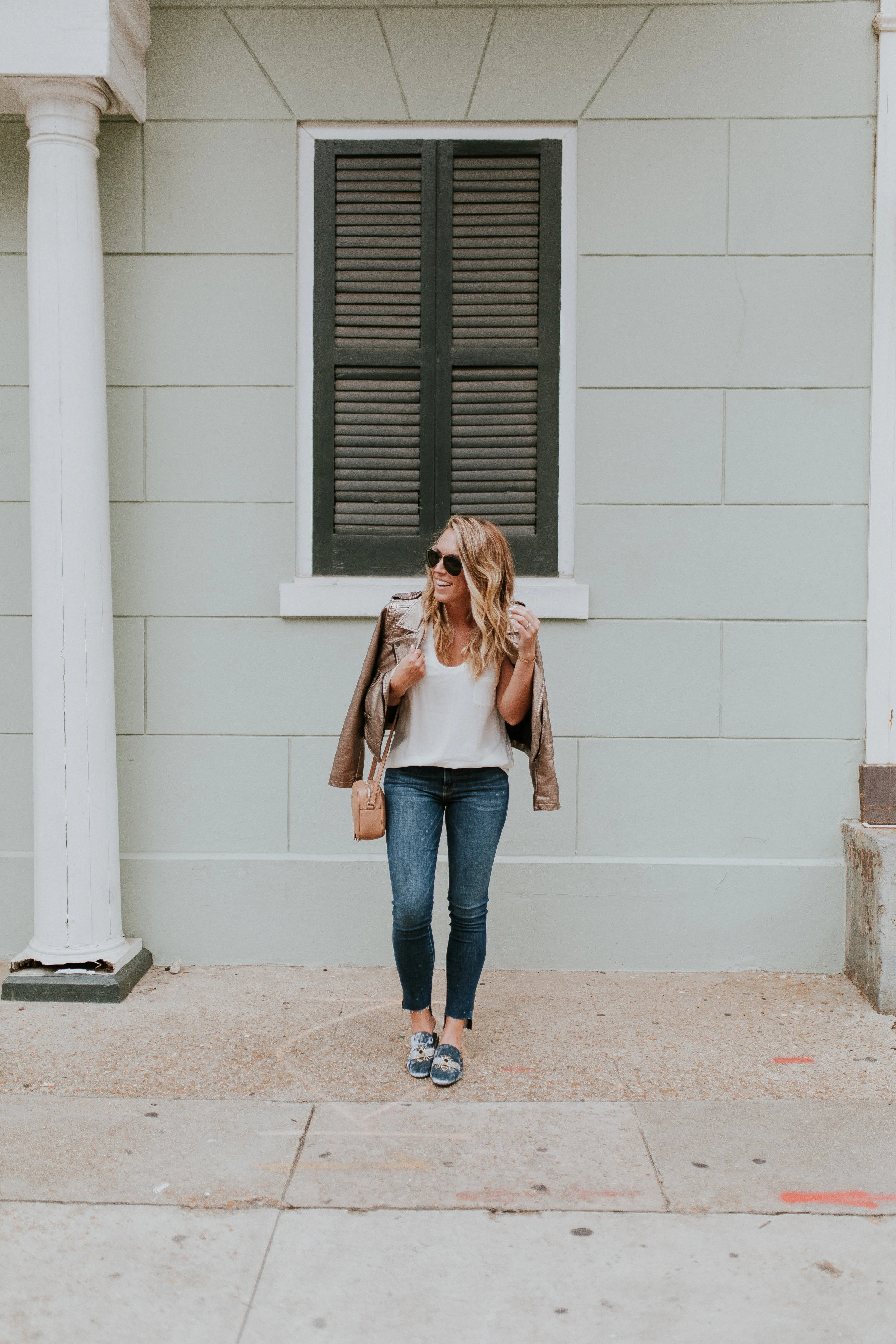 Blogger Gracefully Taylored in Blank NYC Metallic Jacket(10).jpg