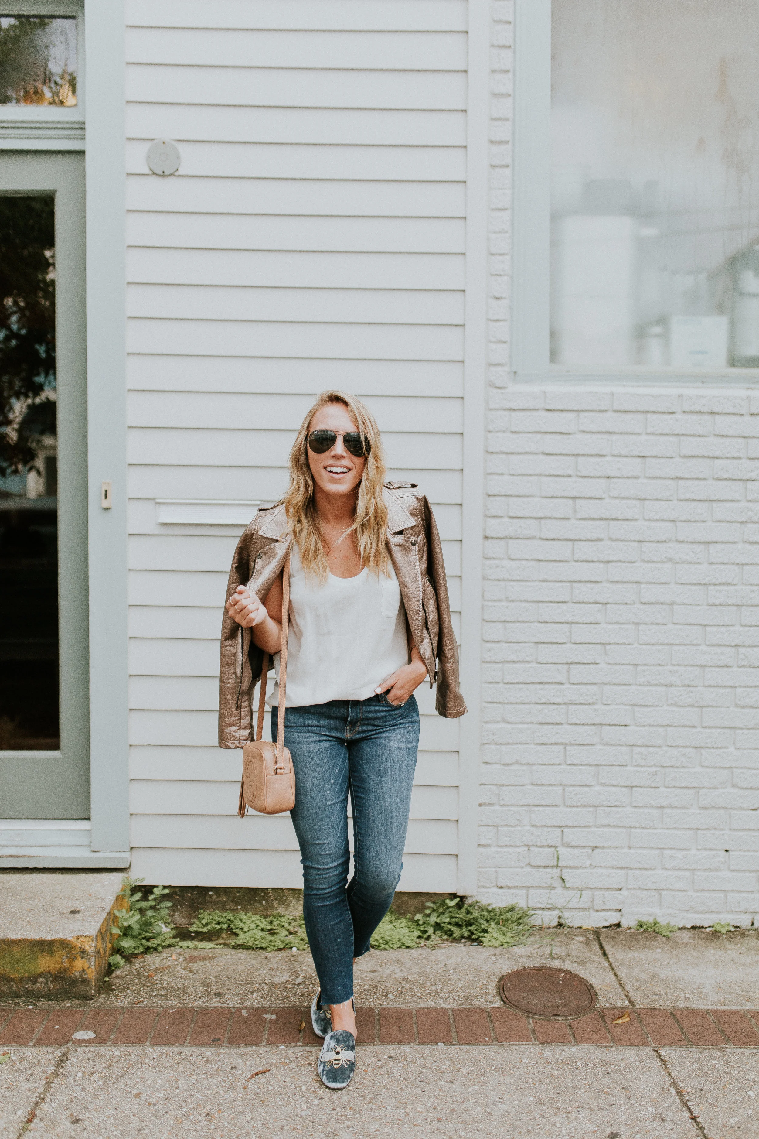 Blogger Gracefully Taylored in Blank NYC Metallic Jacket(2).jpg
