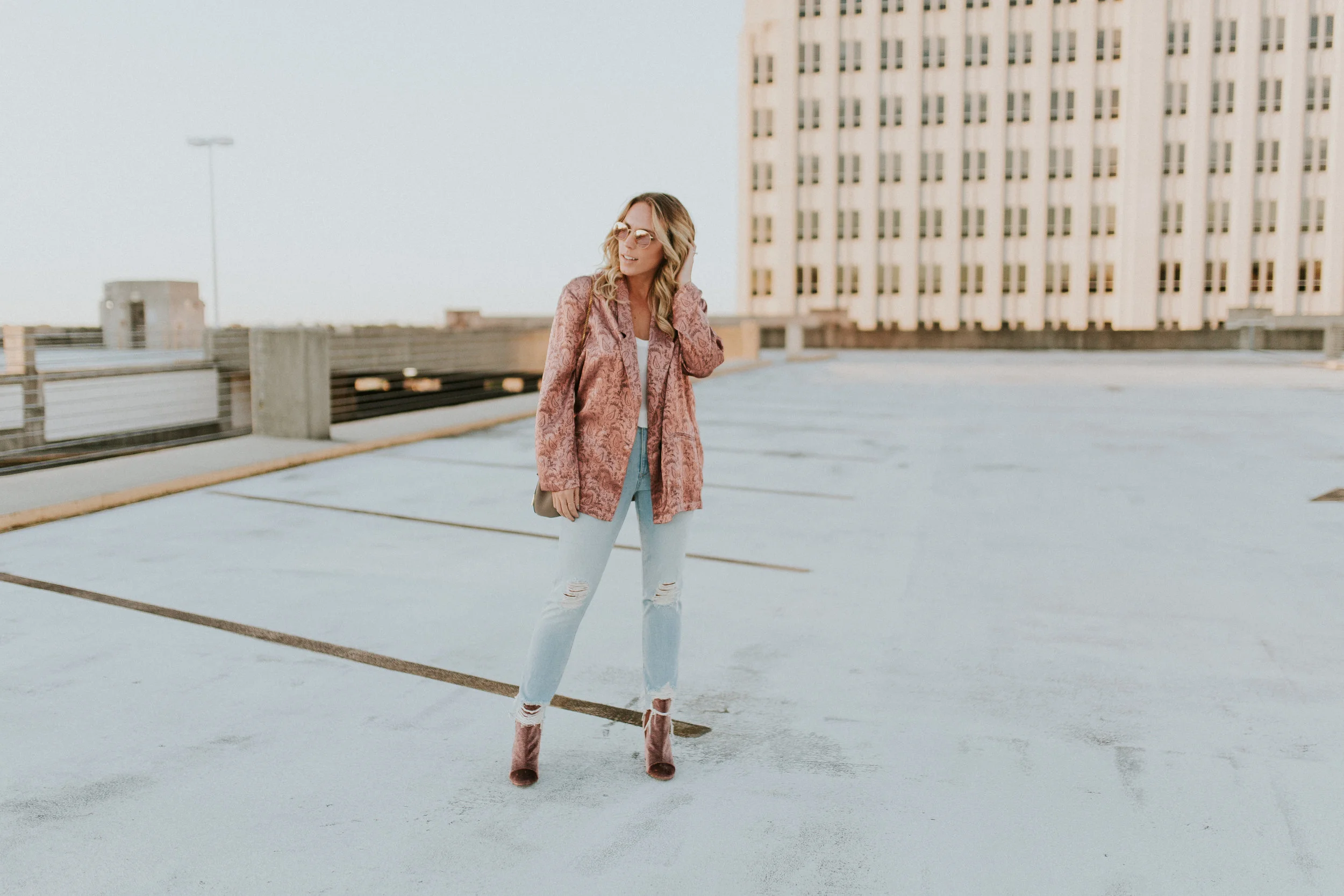 Blogger Gracefully Taylored in Free People Jacket and Sam Edelman Booties(3).jpg