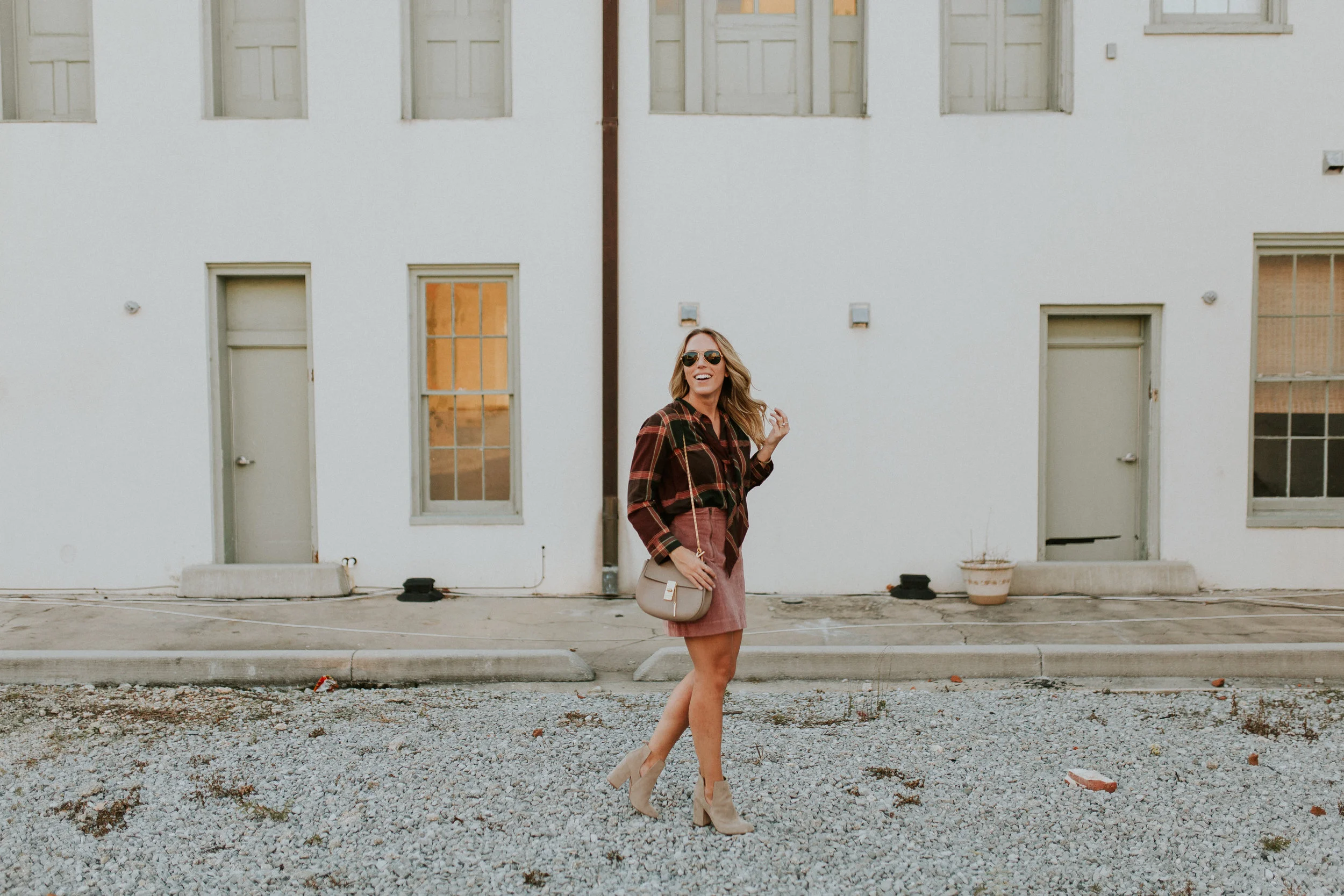 Blogger Gracefully Taylored in Madewell(3).jpg
