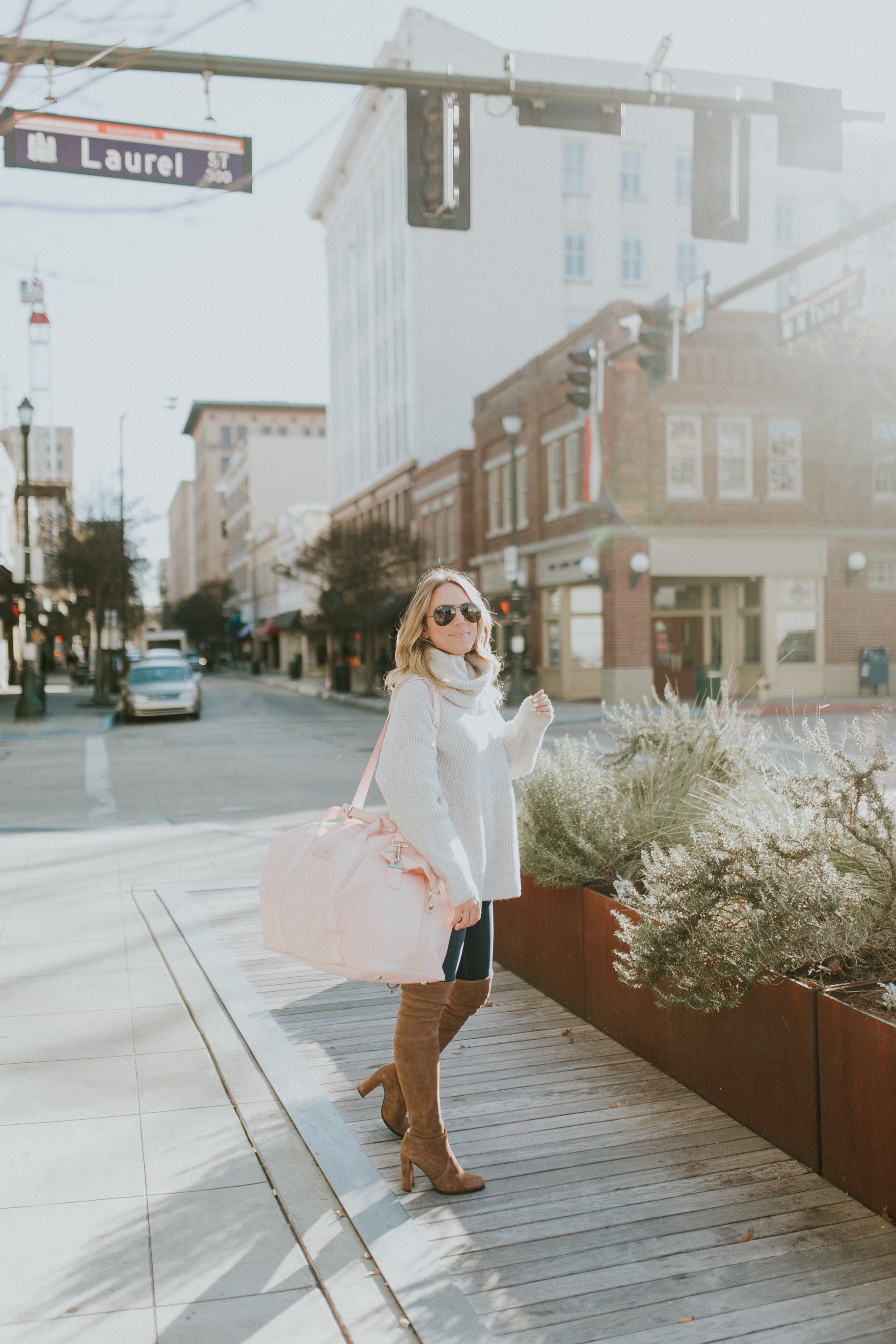 Blogger Gracefully Taylored with Jon Hart Design(6).jpg