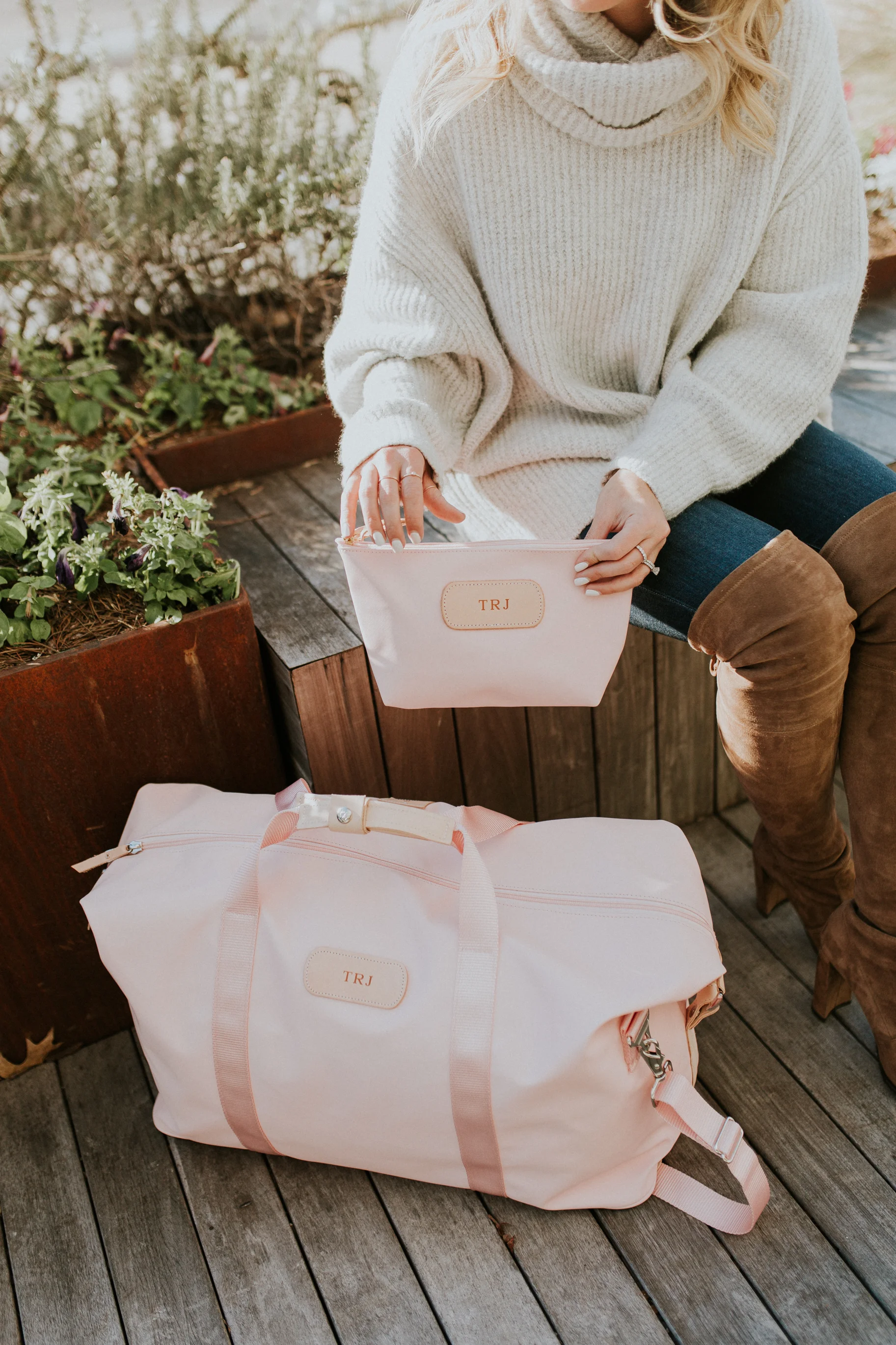 jon hart travel bolsa