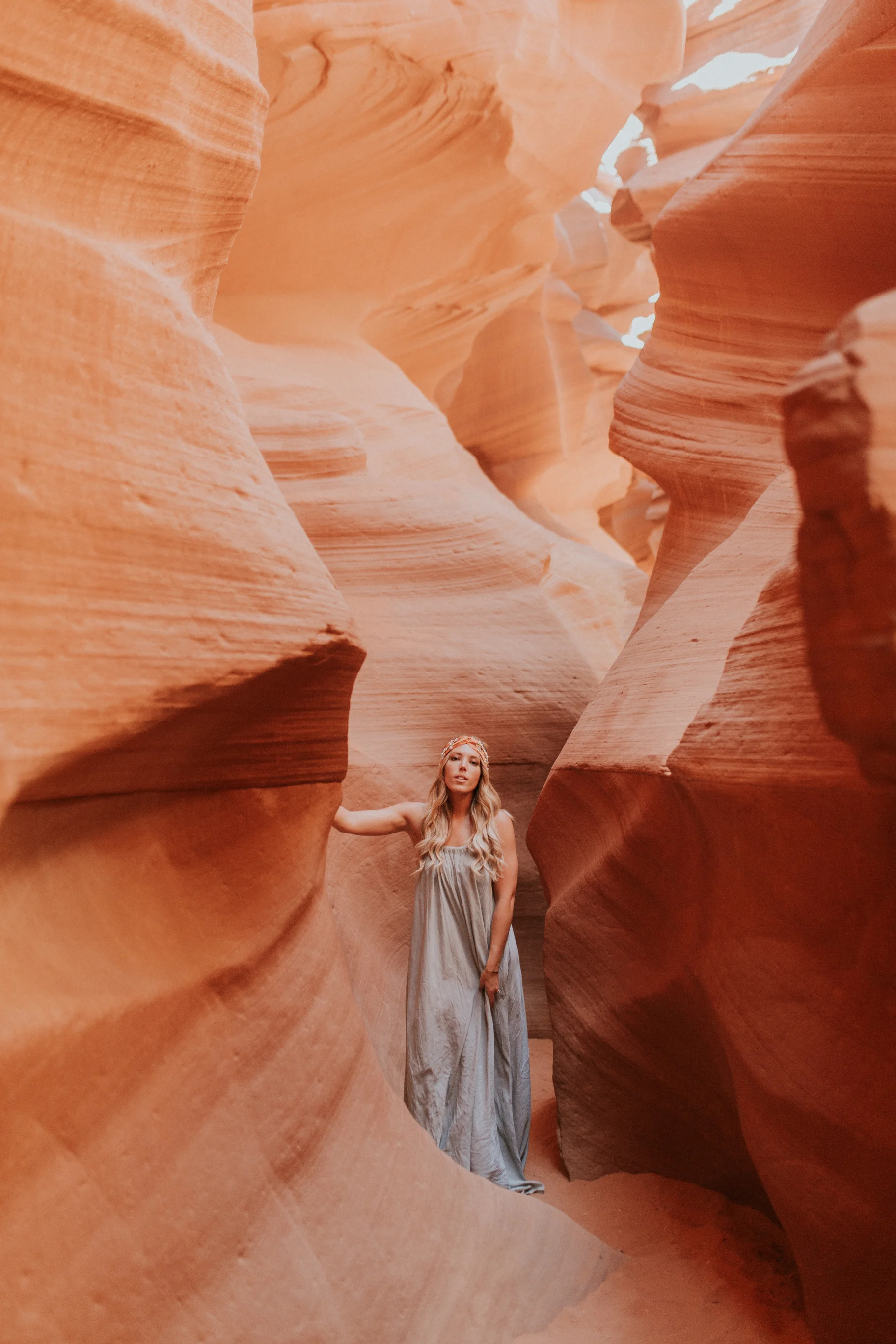 Blogger Gracefully Taylored in Vici Dolls at Antelope Canyon(36).jpg