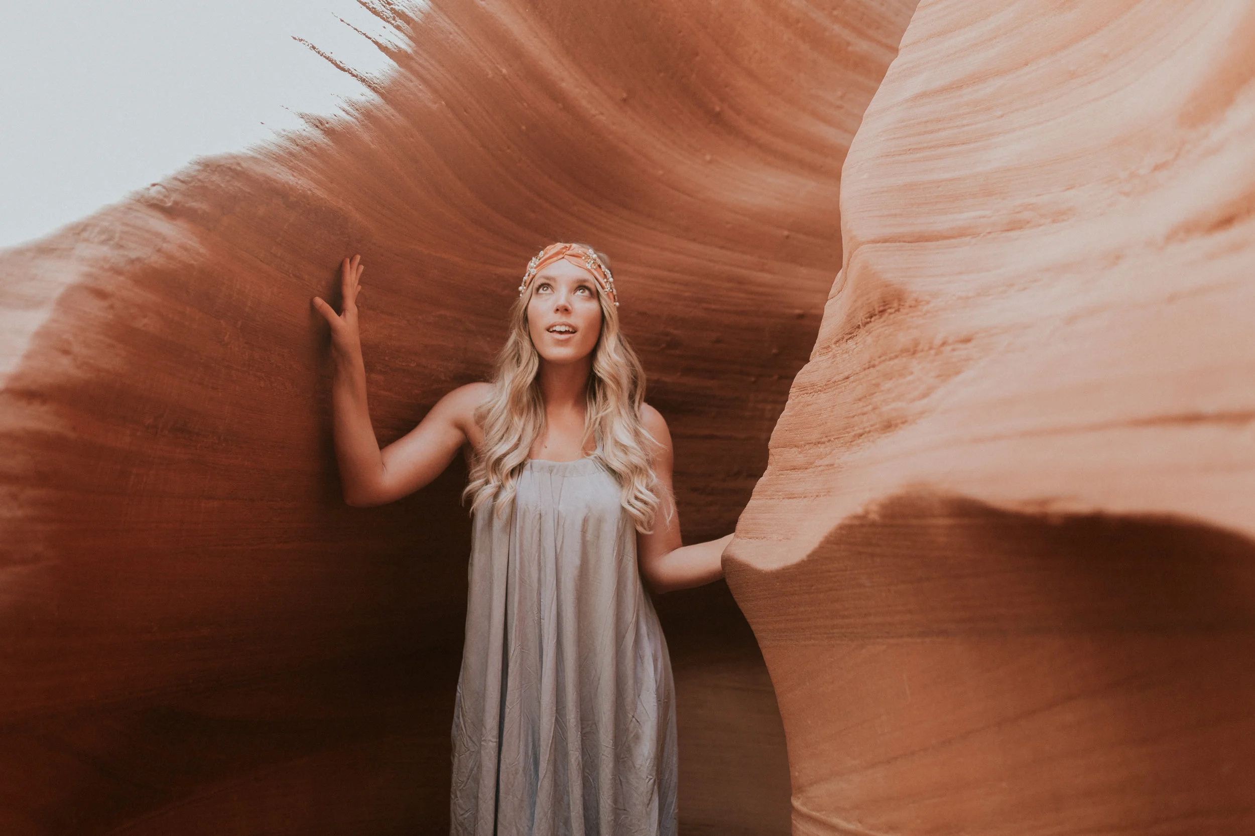 Blogger Gracefully Taylored in Vici Dolls at Antelope Canyon(25).jpg