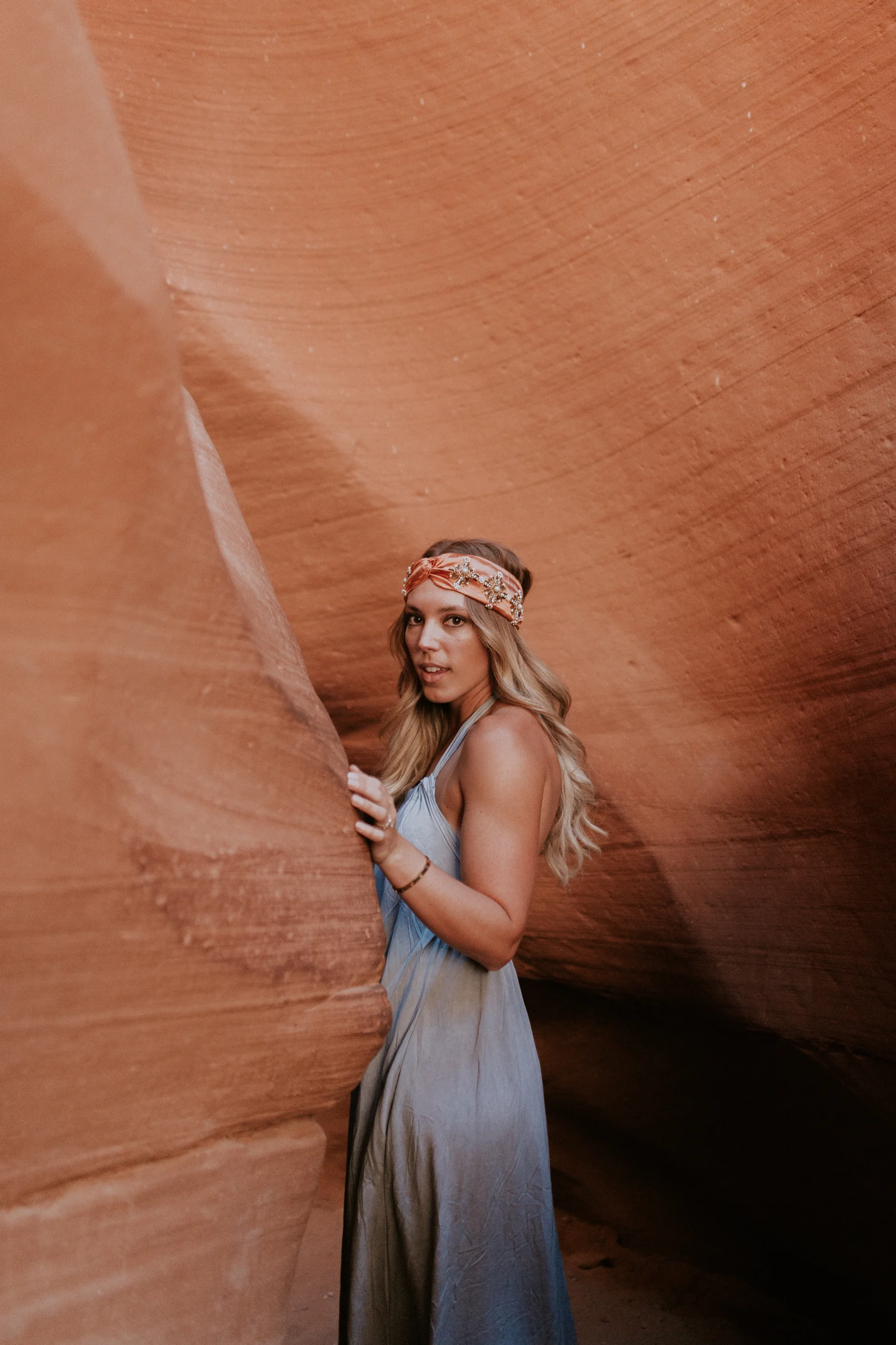 Blogger Gracefully Taylored in Vici Dolls at Antelope Canyon(16).jpg