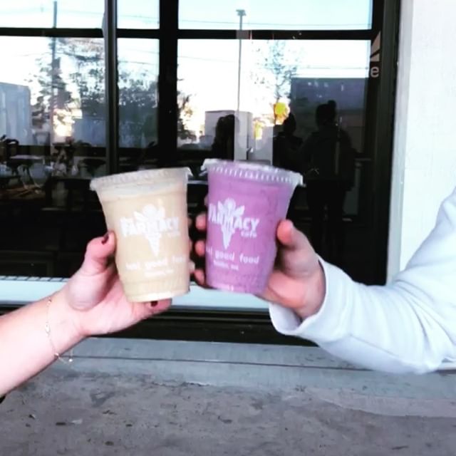 Cheers to the weekend + our new branded cups! 😍🤗