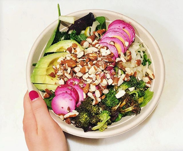 Vibrant, nourishing bowls get us through the week! #happyhumpday