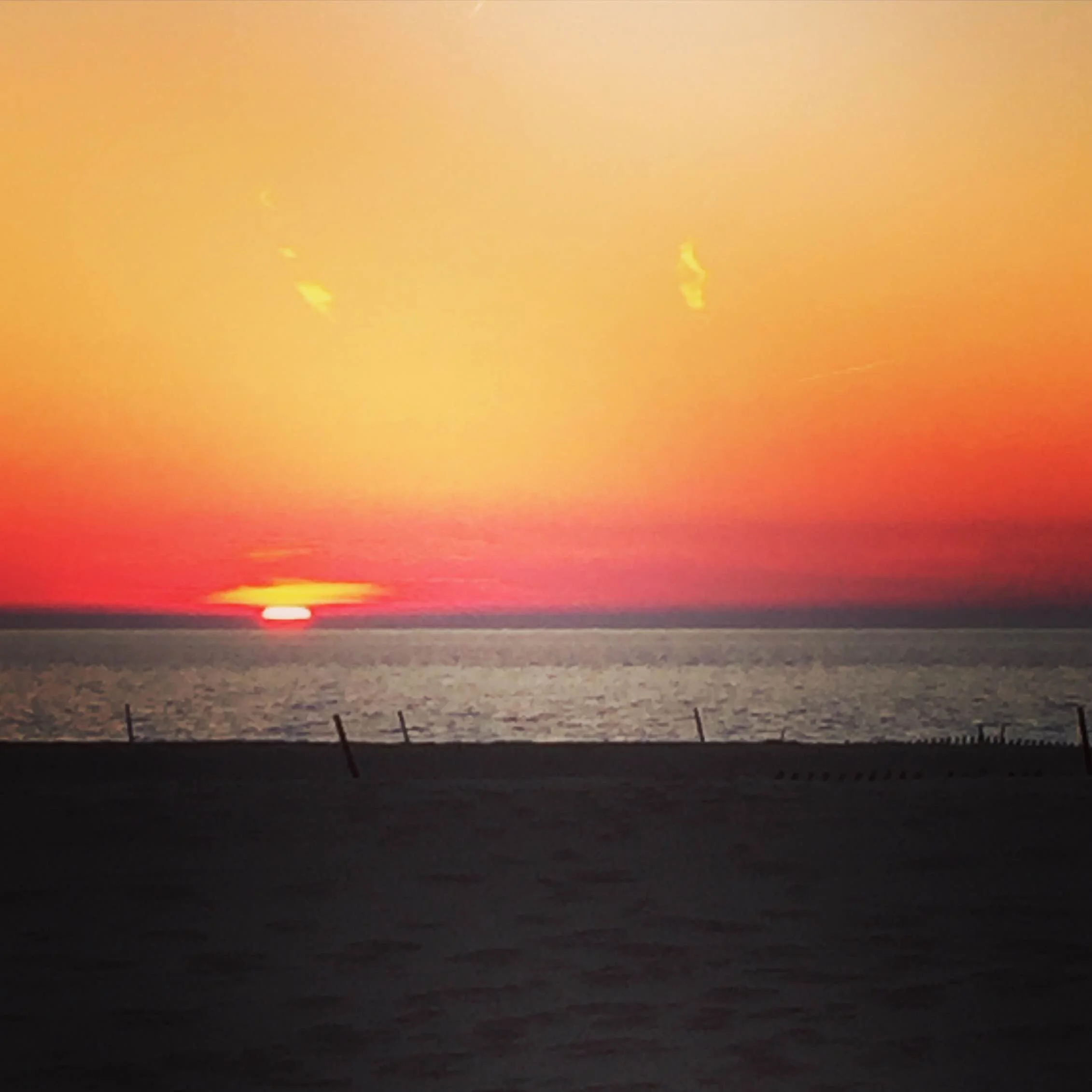 The 3 Acts of Attending a Conference Alone.