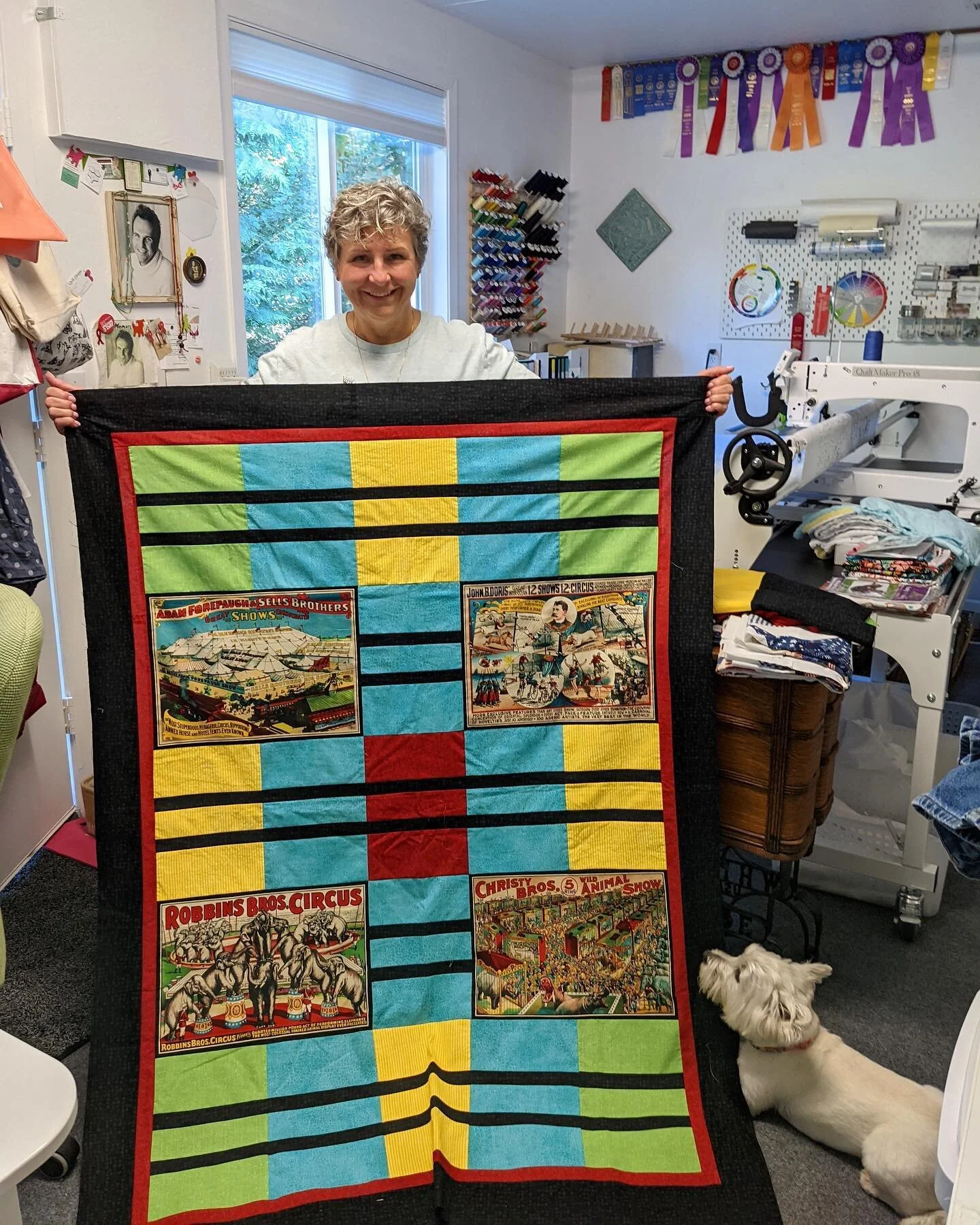 After Stephanie's older brother, Freddy, died of AIDS in the 1990s, her parents, husband, and kids all wanted to continue to help people living with HIV. 

For 26 years, Stephanie and her family have donated and volunteered with Lifelong. As a mom, i