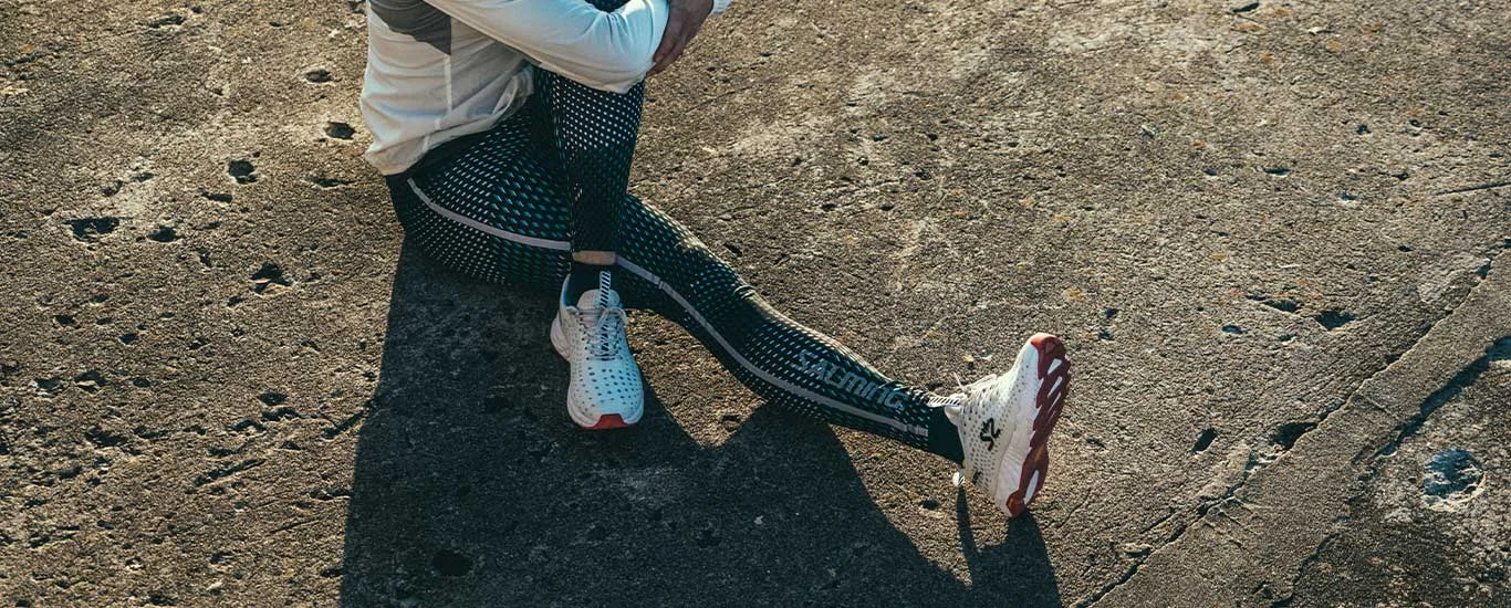 sal_run_19_socialmedia_greyhound_white_women_2.jpg