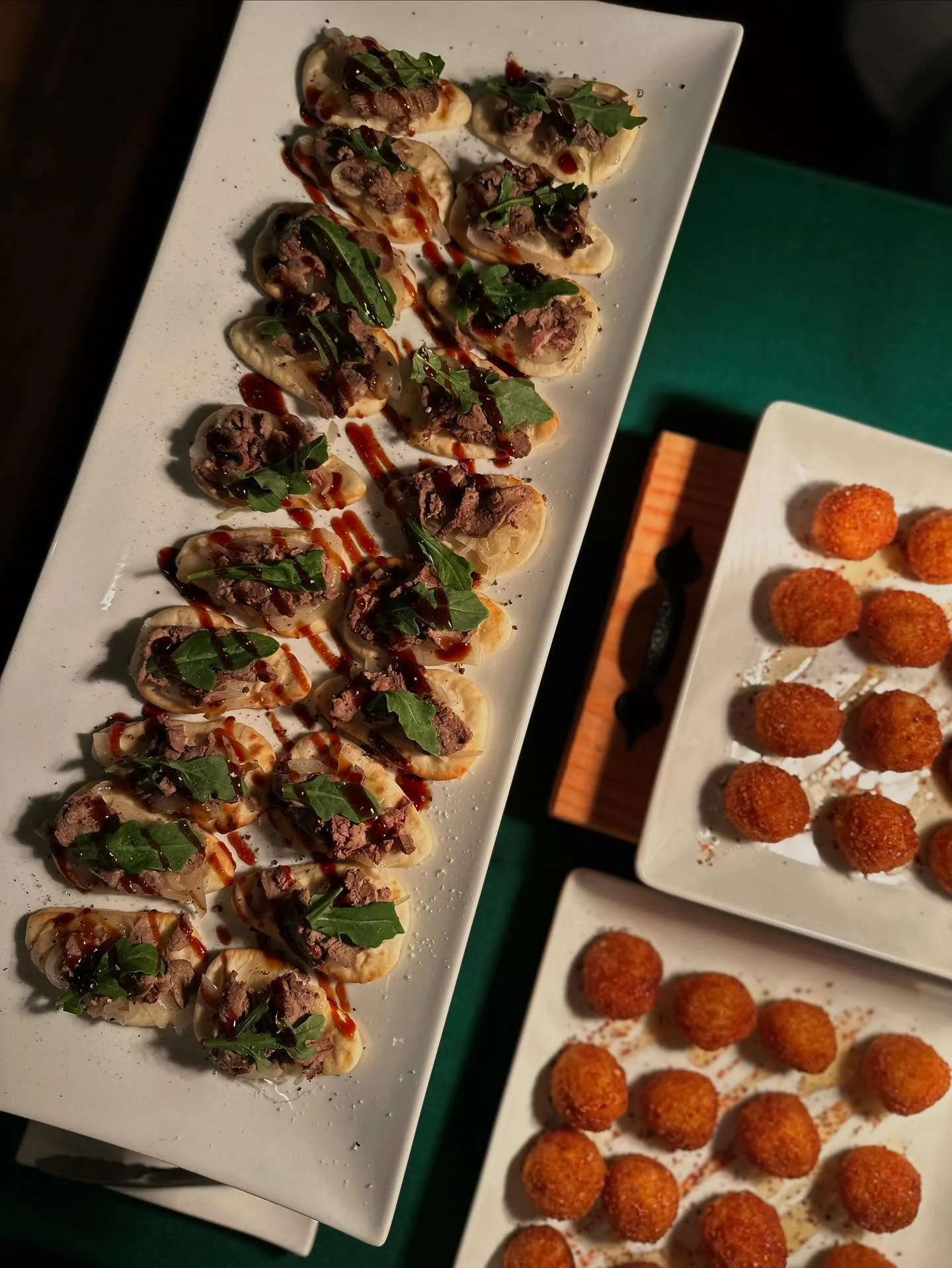 Juicy, tender, perfectly seared 🔥🥩
These tenderloin flats brought the wow factor to The Scout Guide Volume 2 launch&mdash;rich, savory bites that disappeared fast!
Big love to Shani and the amazing team for trusting us to bring the flavor to such a