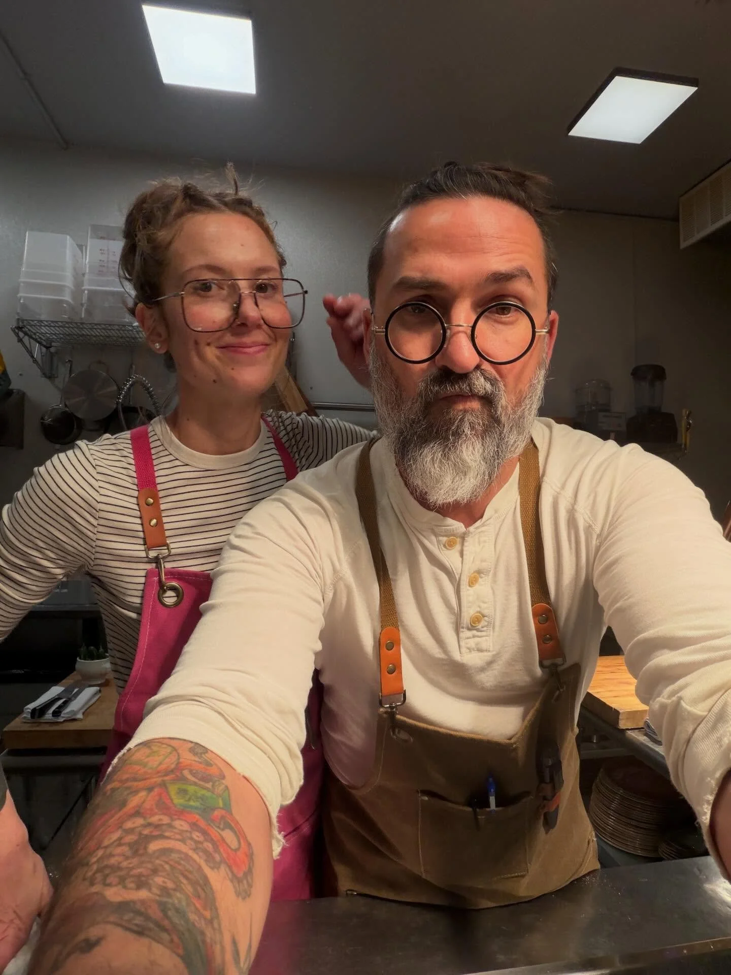 America&hellip; deep breath for a second ❤️

From Juli y Juan&rsquo;s Kitchen, we just want to say this:
Let&rsquo;s cool it a little. Let&rsquo;s remember each other&rsquo;s humanity.
Anger is loud, but love and kindness are stronger&mdash;and they 