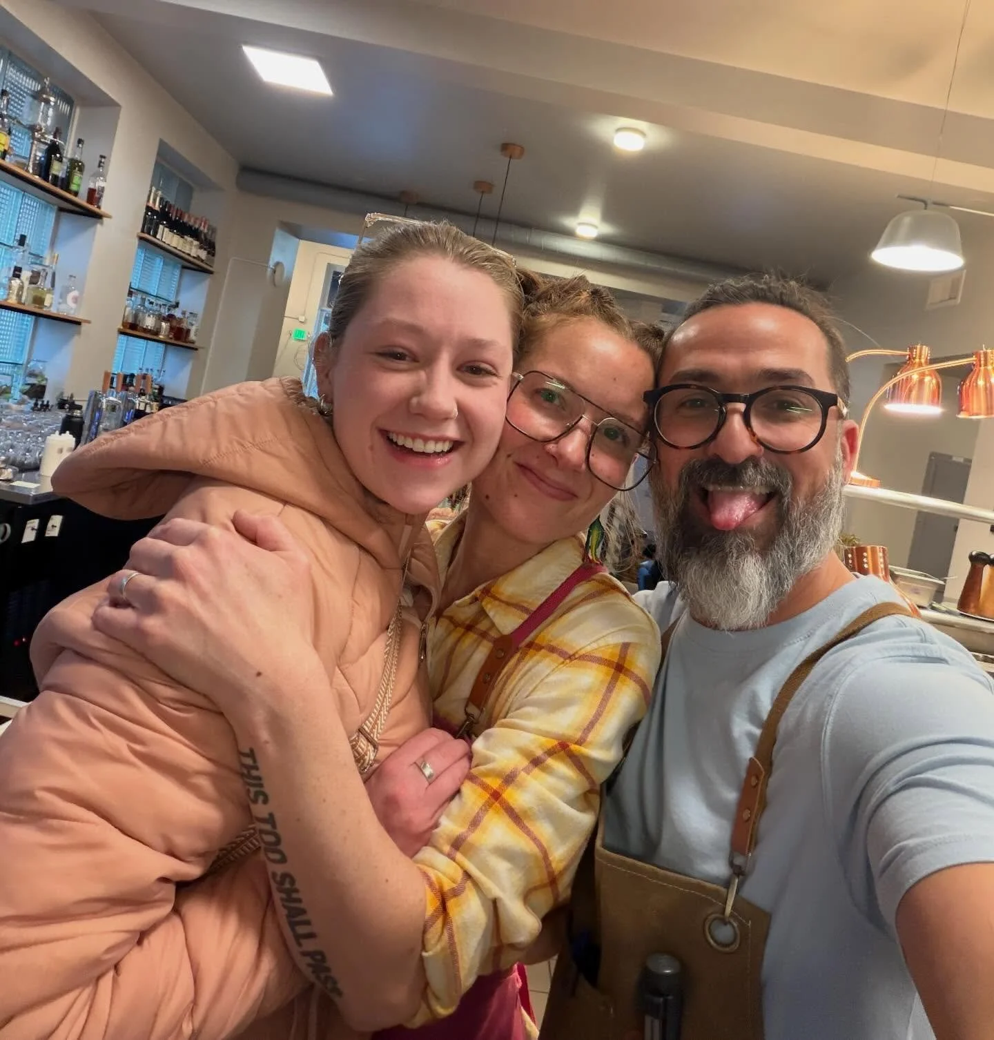 A true great woman stopped by 🤍
Mar &mdash; we are so proud of you. Watching your journey, your strength, and your heart has been a gift.
Thank you for the hugs, the smiles, and the love. Come visit us more&hellip; this place is always yours ✨

#Per