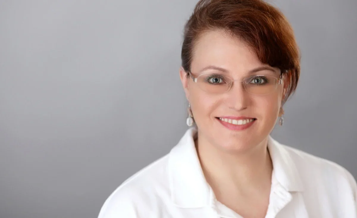 Angelika, Zahntechnik