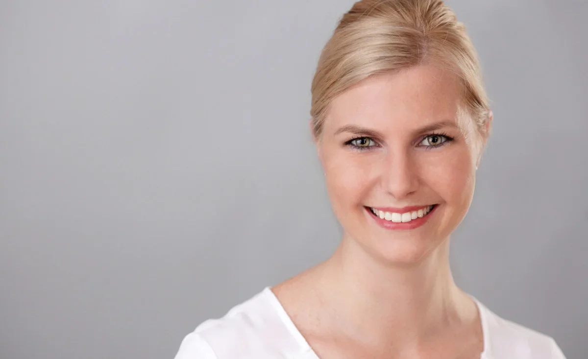 Christiane, Home Office