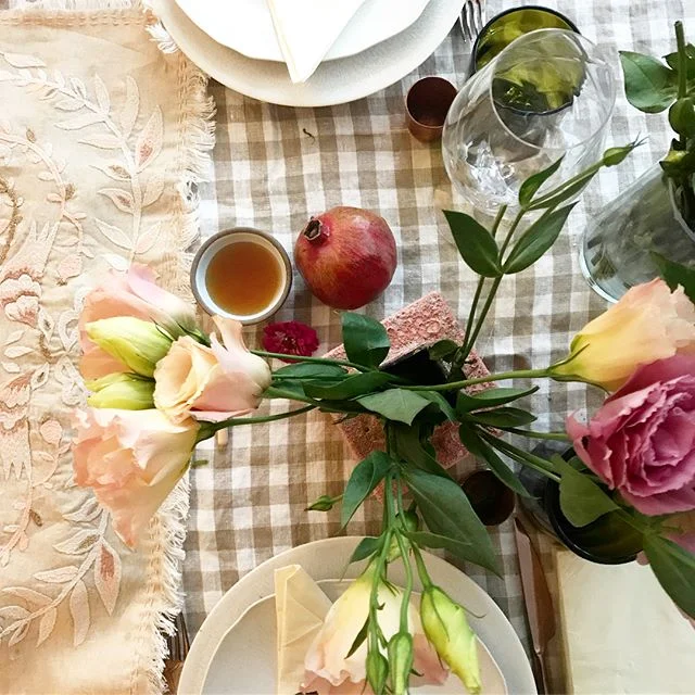 GeorgiaEzra+Decor.jpg