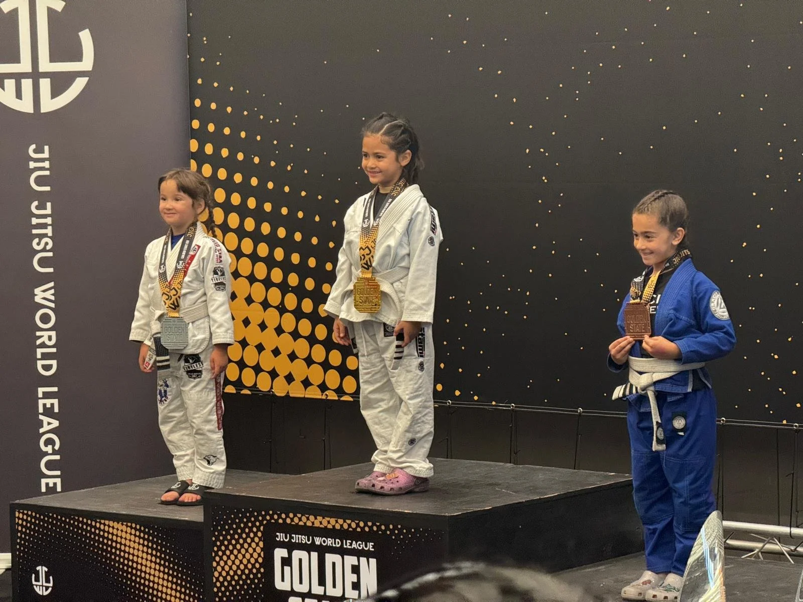 WhatsApp Image 2025-05-23 at 12.41.18_c5f8b51a.jpg