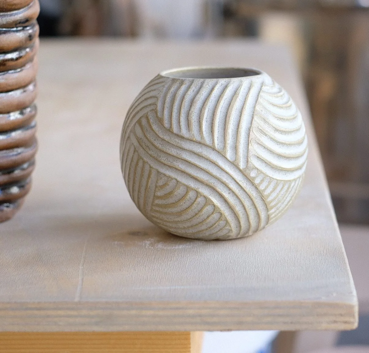 How to connect with Maoritanga when so far away from the tūrangawaewae, whānau, and all the whāea &amp; matua ? Quiet moments sitting with thoughts of it/you all whilst scratching away... I&rsquo;d love to go learn rāranga, kōrero properly...some pro