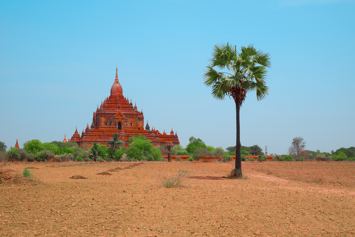 Myinkaba-pagoda-in-Bagan-Myanmar.jpg