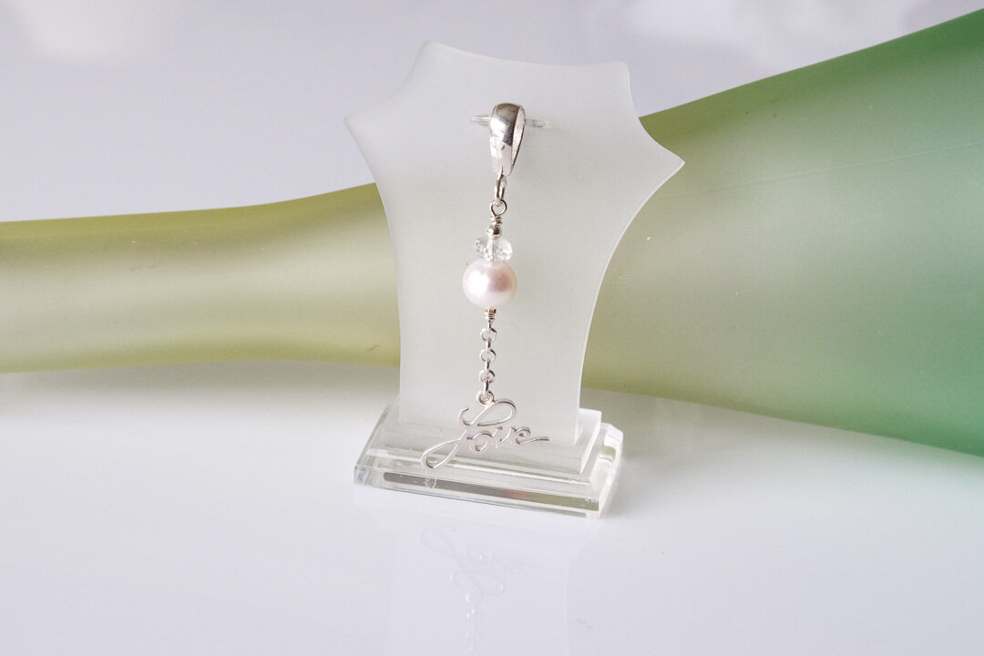 "Love" Pearl Pendant