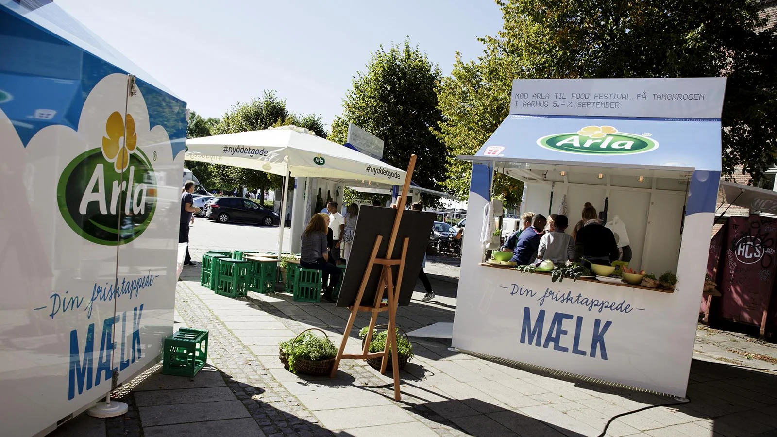 Arla,+Mobile+Milkhouses,+experience+design.jpg