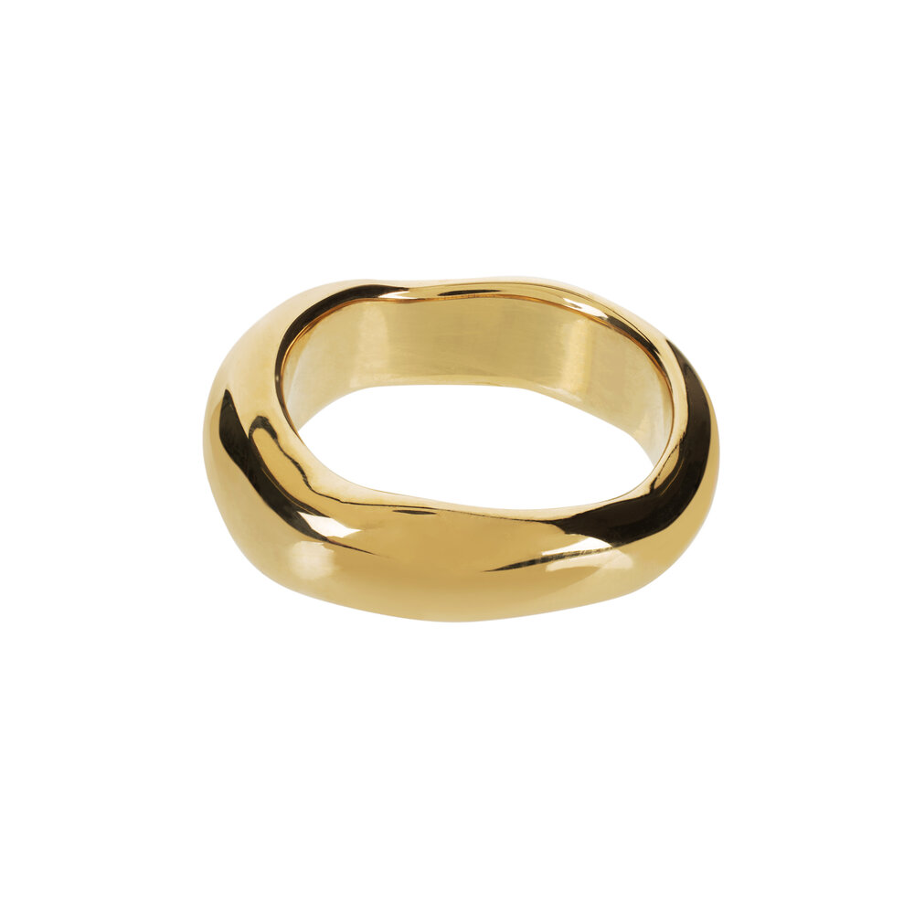 de-pera-ring-gold-matthew-calvin.jpg