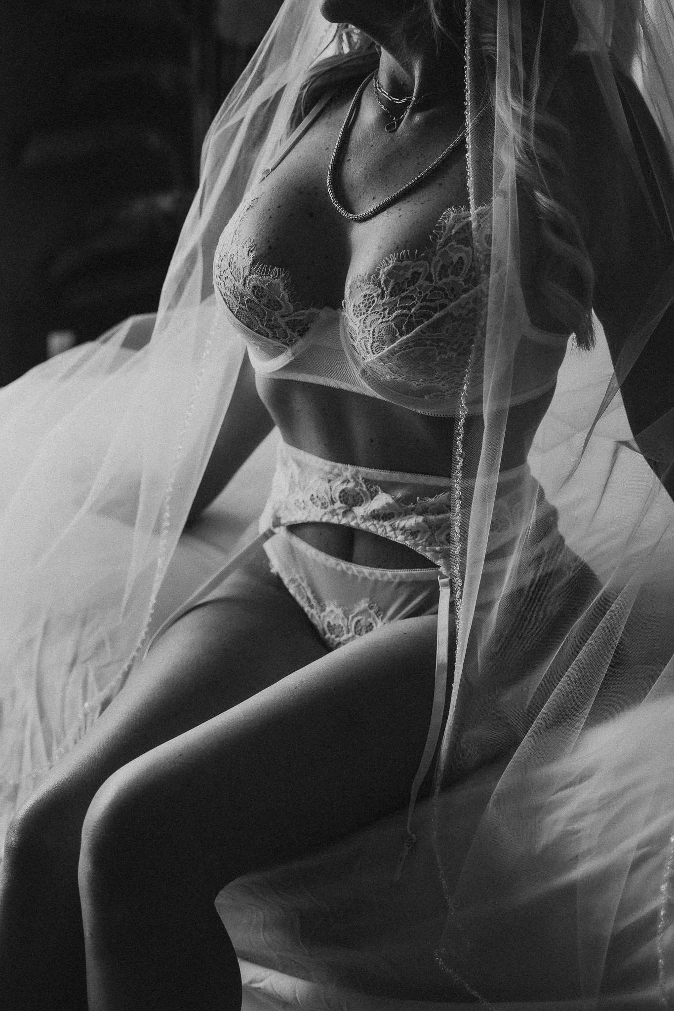 Bridal Boudoir Photography in Tennnessee | The ultimate wedding gift