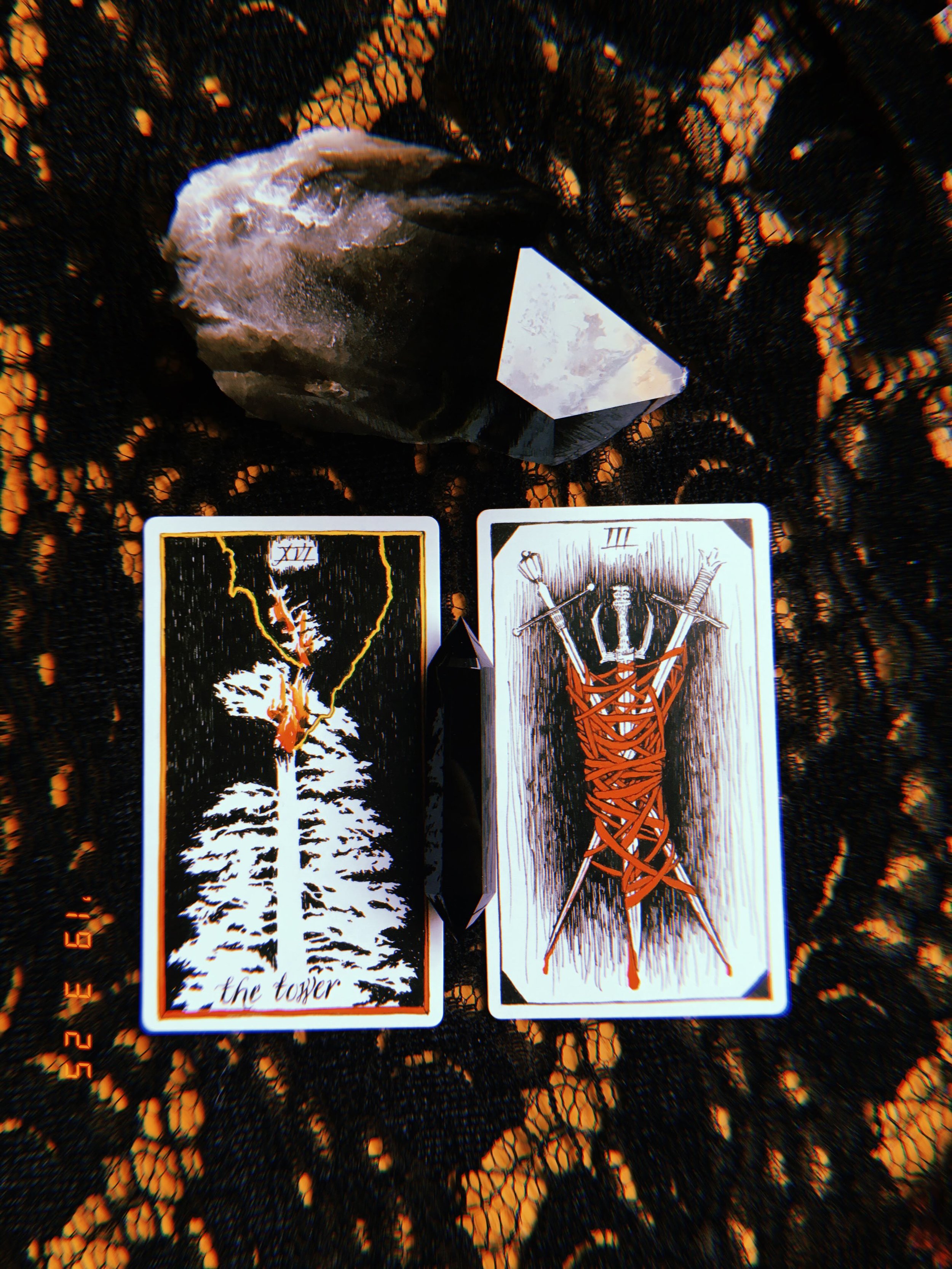 Piping Forskudssalg Overflødig What It Means When You Get Bad Tarot Cards — Mystic Rose