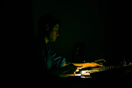 mind-on-fire-new-music-baltimore-elori-kramer-blue-distance-andrew-mangum_DSC3493.jpg