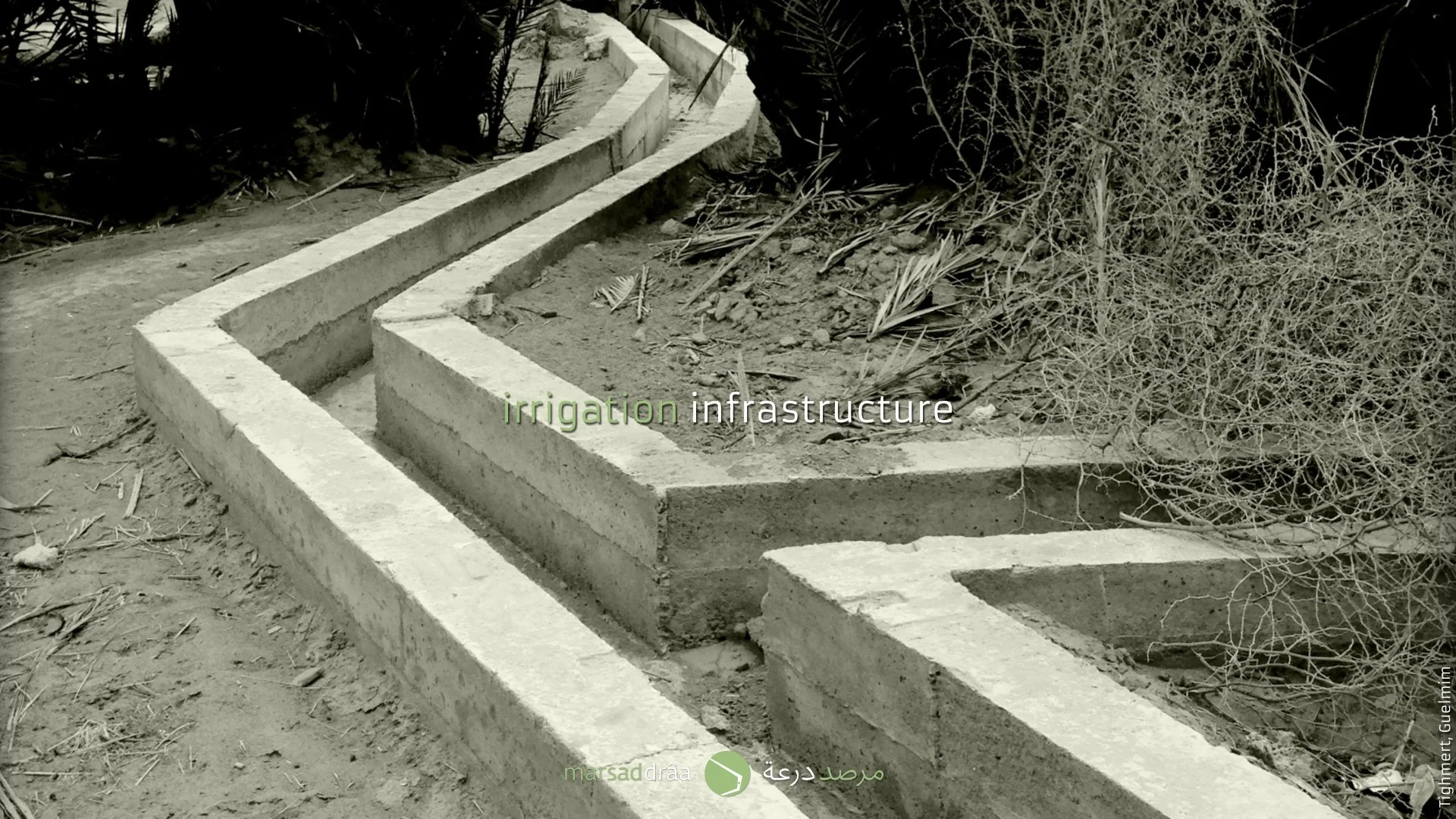 The irrigation of plots needs an infrastructure of canals, organised according to the topography and the distribution of plots.