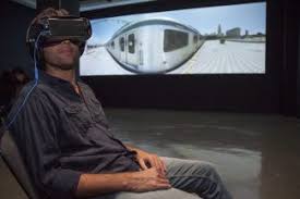 O uso do VR integra o espectador à obra